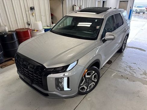 Used 2023 Hyundai Palisade SEL w/ Premium Package AWD/4WD image 37