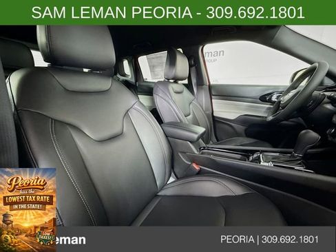 New 2026 Jeep Compass Limited image 25