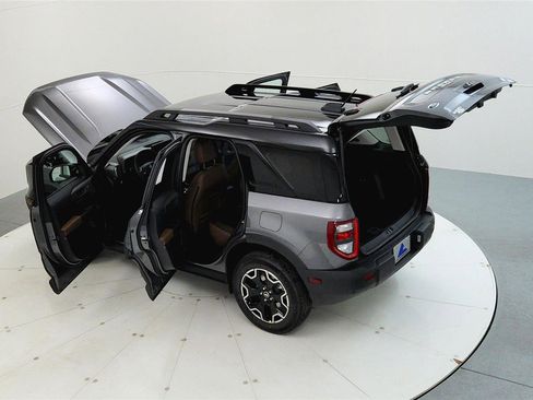 New 2025 Ford Bronco Sport Outer Banks w/ Outer Banks Tech Package+ image 21