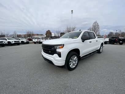 New 2025 Chevrolet Silverado 1500 Custom