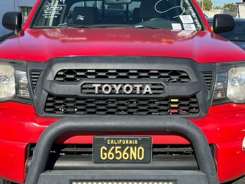 Used 2006 Toyota Tacoma PreRunner RWD image 12