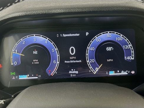 New 2025 Jeep Grand Cherokee Altitude image 11