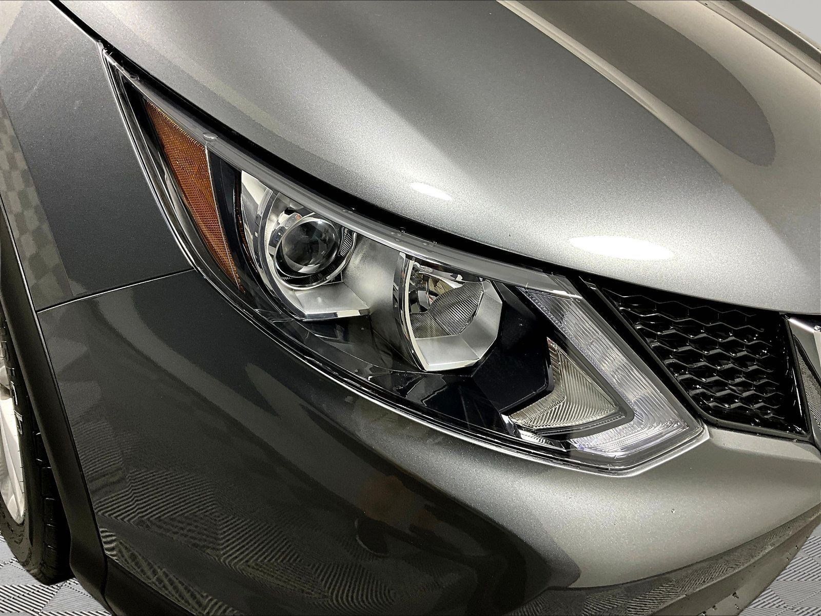 Used 2019 Nissan Rogue Sport SV AWD/4WD image 31