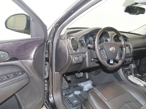 Used 2017 Buick Enclave Leather FWD image 44