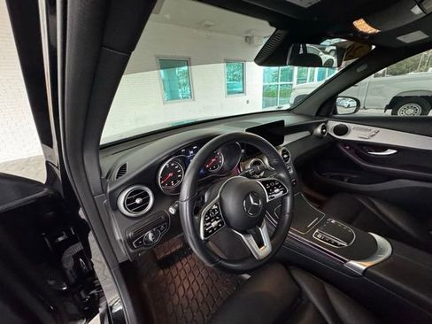 Used 2022 Mercedes-Benz GLC 300 image 12