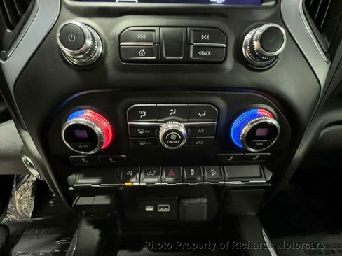 Used 2021 GMC Sierra 1500 Elevation image 28