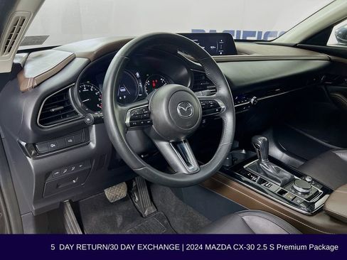 Used 2024 MAZDA CX-30 AWD 2.5 S w/ Premium Package image 11