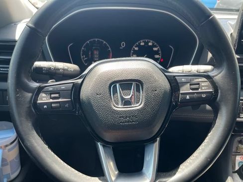 Used 2025 Honda Pilot Touring image 21