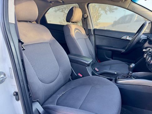 Used 2012 Kia Forte SX image 14