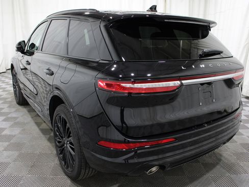 Used 2025 Lincoln Corsair Reserve w/ Equipment Group 202A AWD/4WD image 30