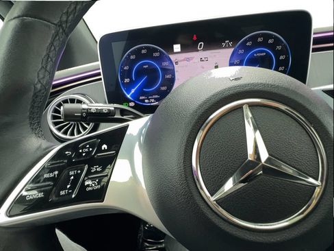 Used 2023 Mercedes-Benz EQE 350+ SUV w/ Exclusive Trim Package image 39