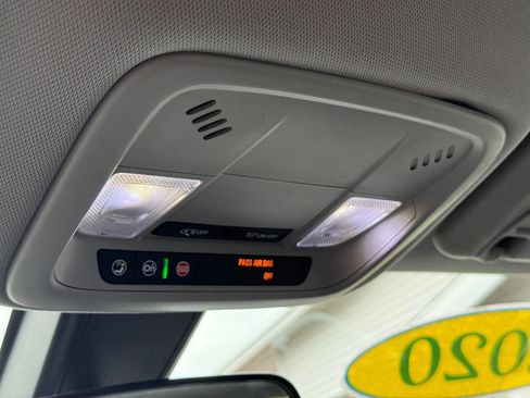 Used 2020 Chevrolet Malibu LT image 29