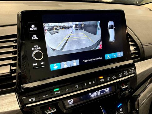 Used 2025 Honda Odyssey Elite image 40