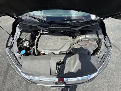 Used 2018 Honda Odyssey Touring image 28