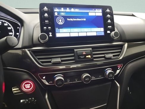 Used 2022 Honda Accord Sport image 25