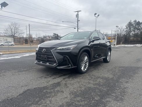 Used 2025 Lexus NX 350 AWD w/ Accessory Package (2T) image 6