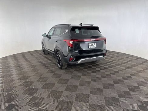 Used 2024 Kia Seltos SX AWD/4WD image 9