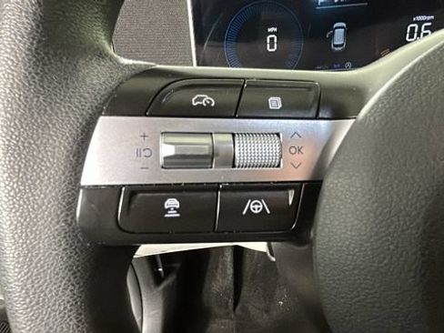 Certified 2025 Hyundai Tucson SEL AWD/4WD image 15