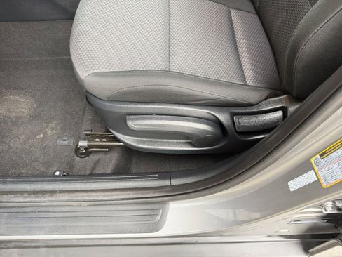 Used 2025 Kia Soul LX w/ LX Technology Package image 22