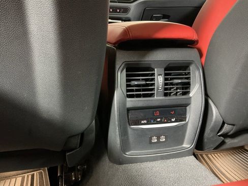 Certified 2023 BMW M3 Competition w/ M Carbon Exterior Package image 27