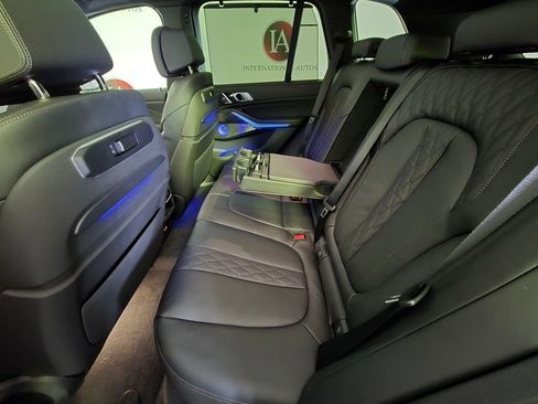 New 2026 BMW X5 M60i image 13