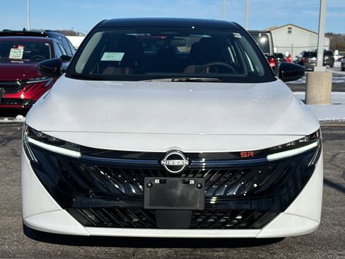 New 2026 Nissan Sentra SR w/ Floor Mat Package image 3