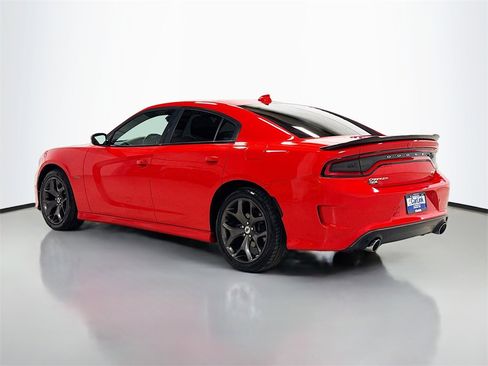 Used 2019 Dodge Charger R/T image 4