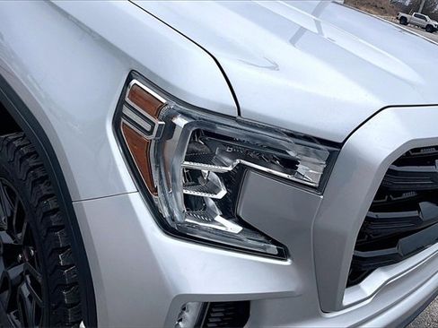 Used 2020 GMC Sierra 1500 Elevation w/ Elevation Value Package image 33