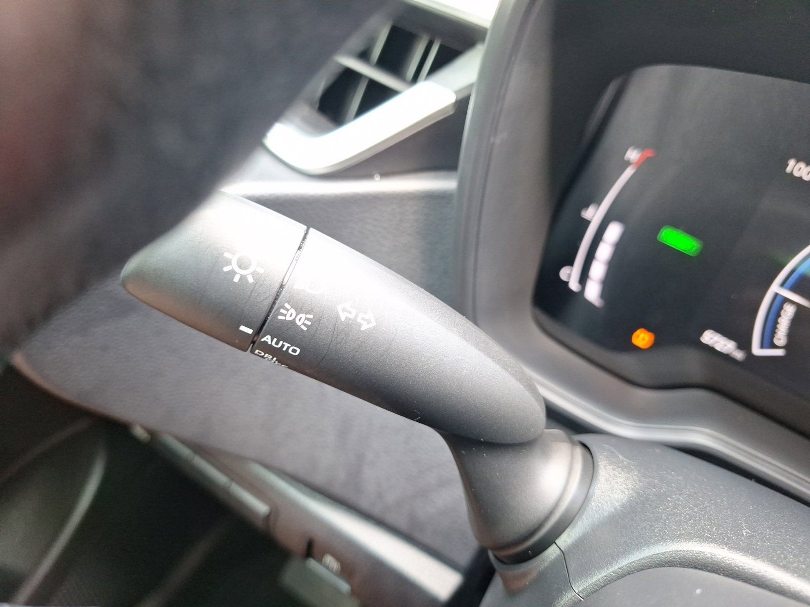 Used 2026 Toyota Corolla LE FWD image 22