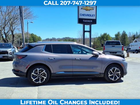 Used 2025 Chevrolet Equinox EV LT FWD image 4