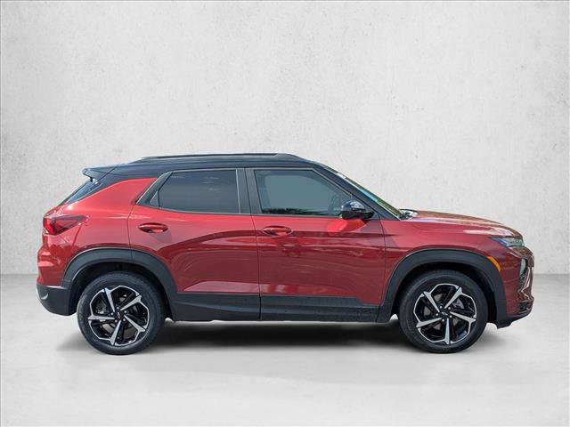 Used 2022 Chevrolet TrailBlazer RS w/ Convenience Package FWD image 3