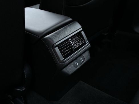 Used 2025 Honda Accord SE image 33