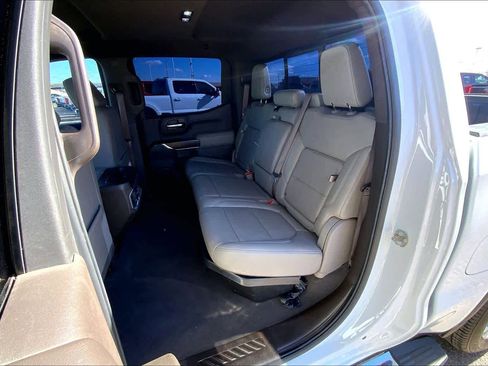 Used 2020 GMC Sierra 1500 SLT image 19