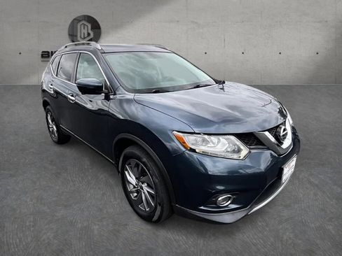 Used 2016 Nissan Rogue SL w/ SL Premium Package AWD/4WD image 3