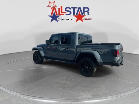 Used 2026 Jeep Gladiator Sport AWD/4WD image 5