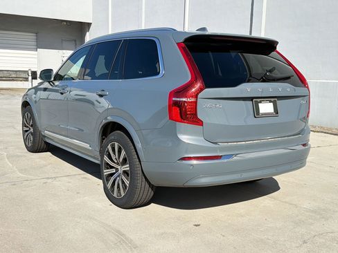 Used 2023 Volvo XC90 B6 Plus w/ Protection Package Premier image 3