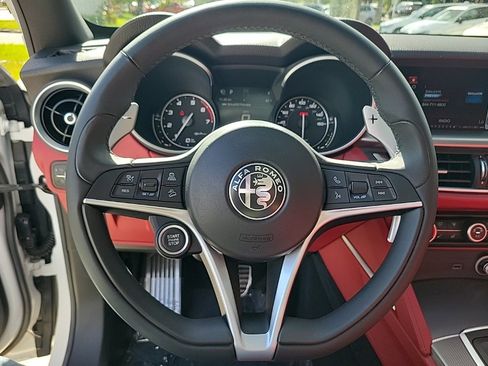 Used 2019 Alfa Romeo Stelvio Ti Sport w/ Quick Order Package 22S Sport image 18