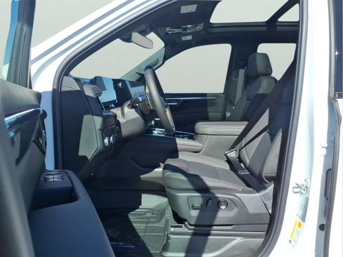 New 2026 Chevrolet Tahoe RST image 15