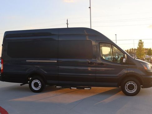 Used 2020 Ford Transit 250 148 High Roof Extended image 6