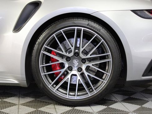 Used 2021 Porsche 911 Turbo image 42