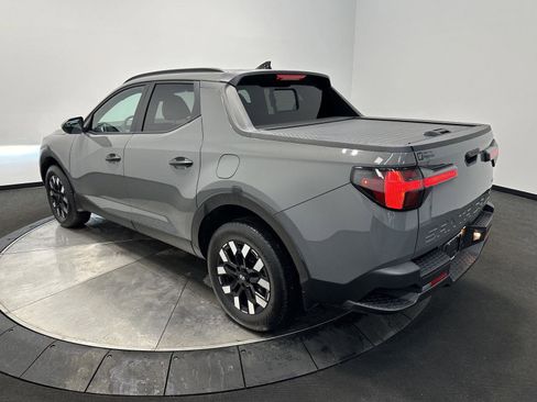 Certified 2025 Hyundai Santa Cruz SEL image 4