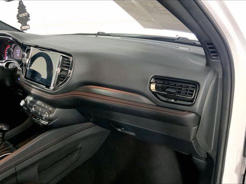 Used 2023 Dodge Durango GT AWD/4WD image 16