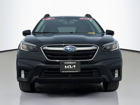 Used 2020 Subaru Outback Premium image 16