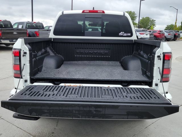 Used 2025 Nissan Frontier SV AWD/4WD image 13