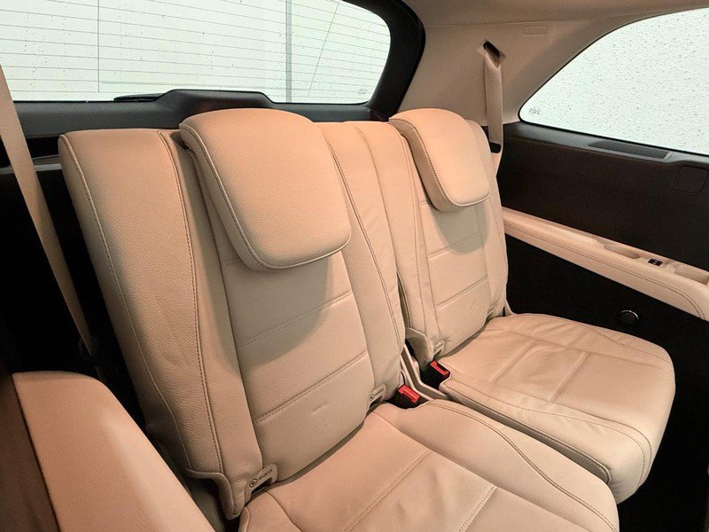 Certified 2026 Mercedes-Benz GLS 450 4MATIC image 4