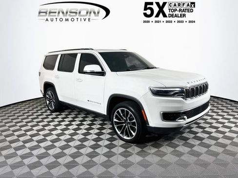 Used 2022 Jeep Wagoneer Series III w/ Premium Group I AWD/4WD image 1