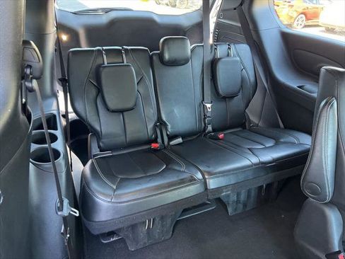 Certified 2024 Chrysler Pacifica Limited FWD image 26