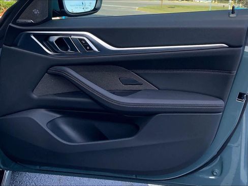 Certified 2025 BMW 430i w/ Premium Package image 24