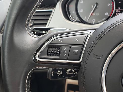 Used 2017 Audi S8 Plus AWD/4WD image 19