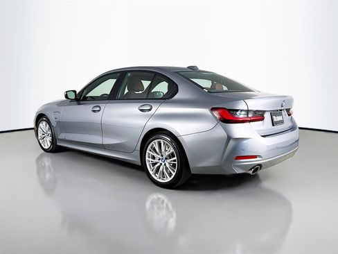 Certified 2023 BMW 330e w/ Driving Assistance Package image 5